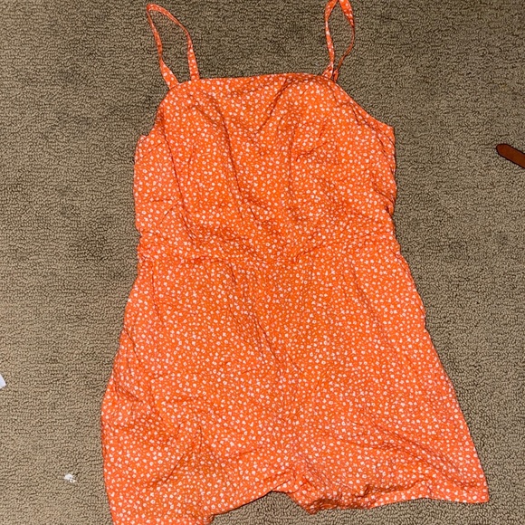 Pink romper - Picture 3 of 5